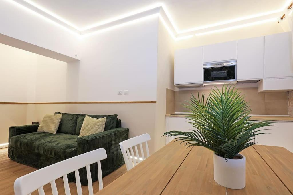 Apartment The Brick By Omen Hospitality Collection *